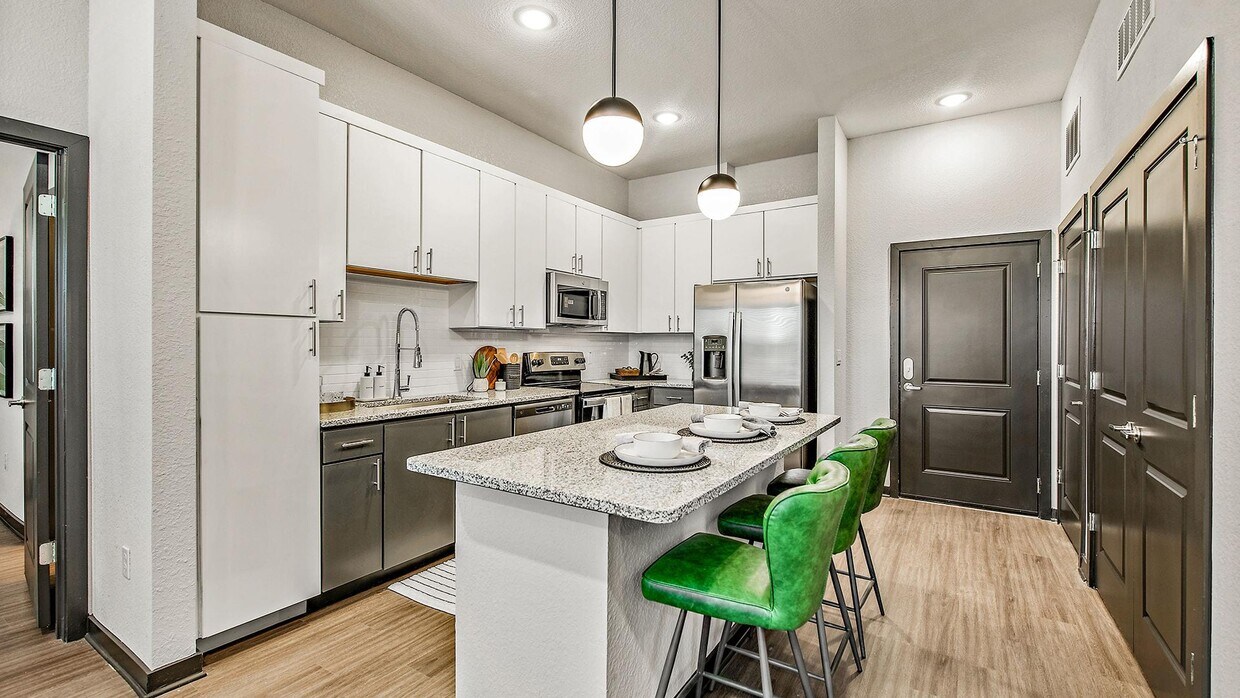 Cortland Santos Flats Apartments in Tampa, FL