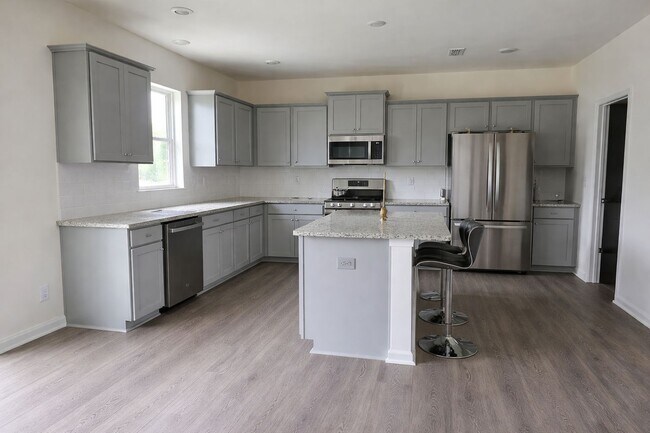 Building Photo - 1314 Harleston St