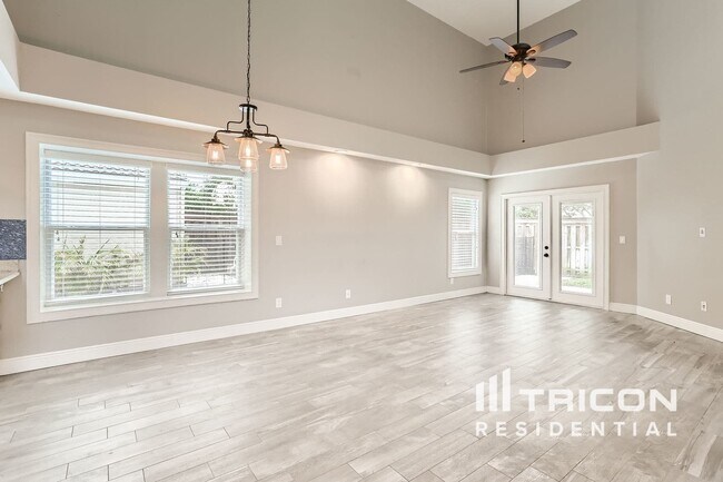 Foto del edificio - 504 Westborough Ln
