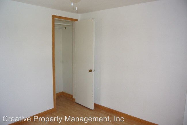 Foto del edificio - 1124 11th Ave NW