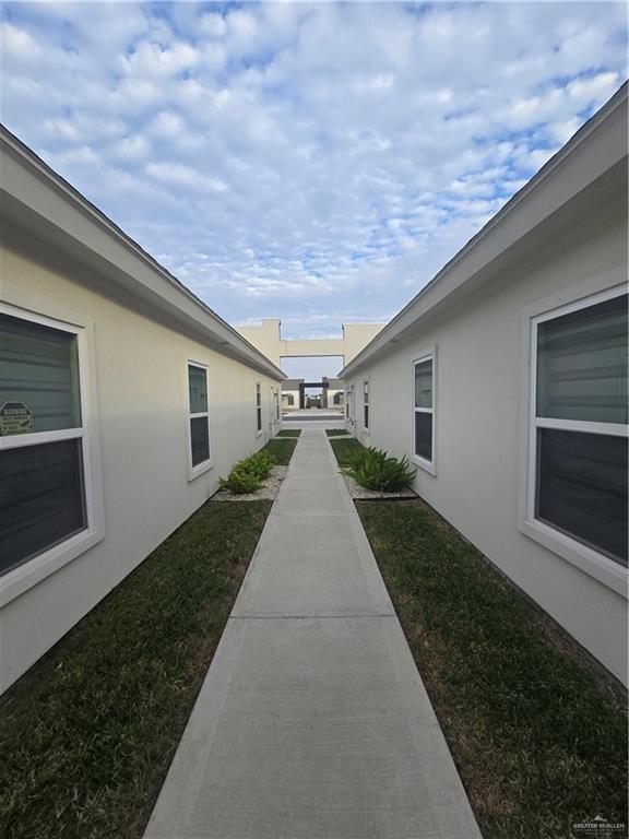 Foto del edificio - 9 N 39th St