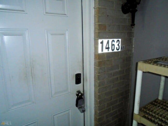 Building Photo - 1463 Southland Vista Ct NE