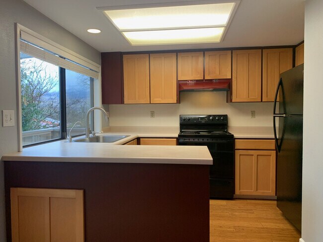 Foto del edificio - 319 Glenn St