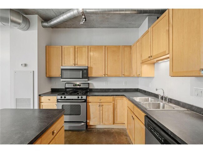 Building Photo - 720 N 4th St