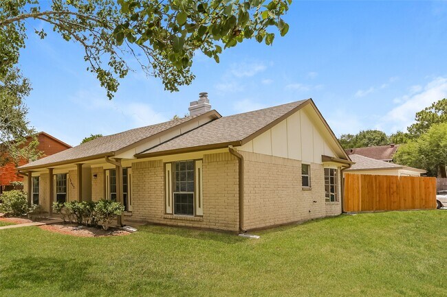 Building Photo - 10402 Sagetree Dr