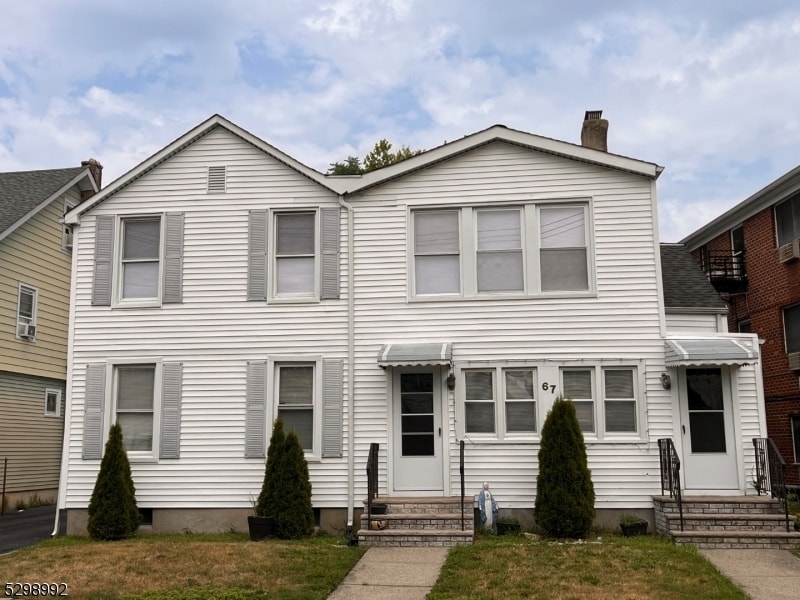 Primary Photo - 67 Harrison St