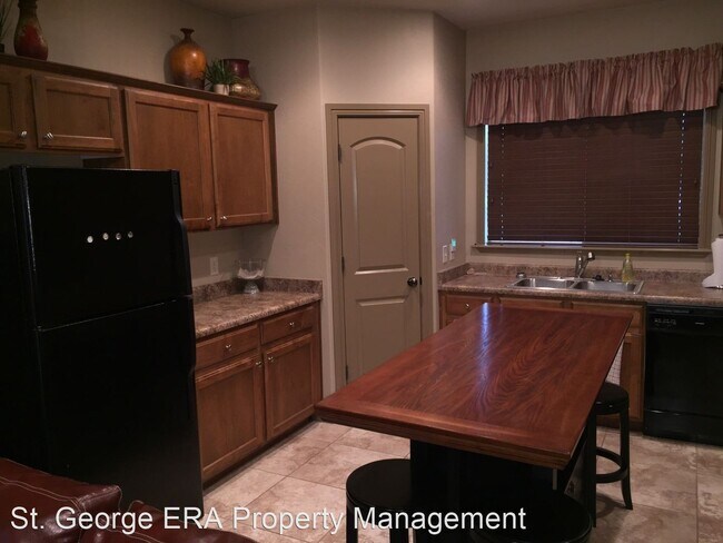 Building Photo - 3 br, 2 bath House - 519 N 2480 W