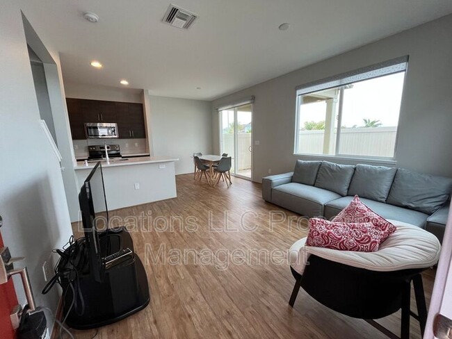Building Photo - 91-1841-1841 Keaunui Dr