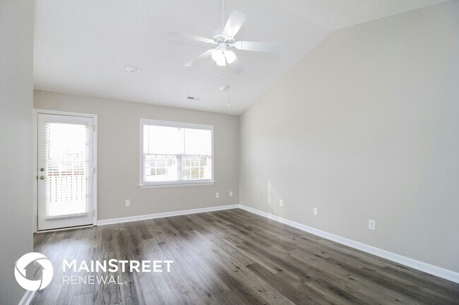 Foto del edificio - 4236 Meredith Woods Ln