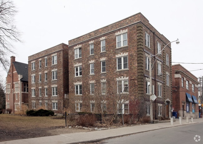 Building Photo - Kew Park Mansions