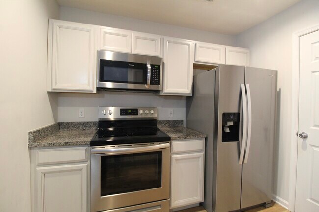 Foto del edificio - 2941 Locust Grv Ct