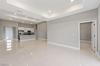 Building Photo - 524 Kingsbury Ln Building Photo - 524 Kingsbury Ln