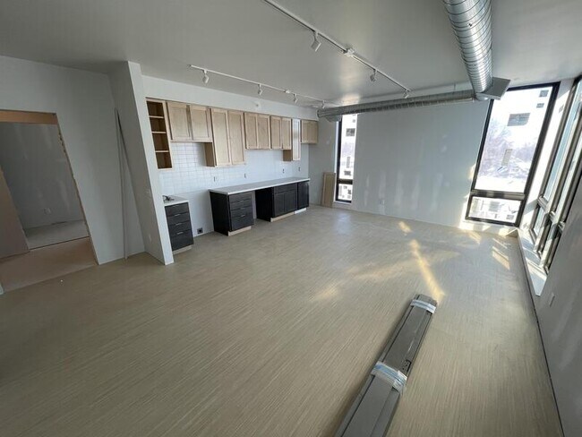 Foto del edificio - 1525 Marshall Ave