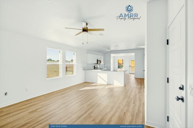 Foto del edificio - Brand New Home Located in Mesilla Park- Perfect for Modern Living!