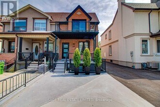 Building Photo - 671 Dufferin St