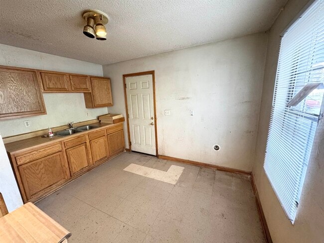 Building Photo - 3121 Douglass Ave