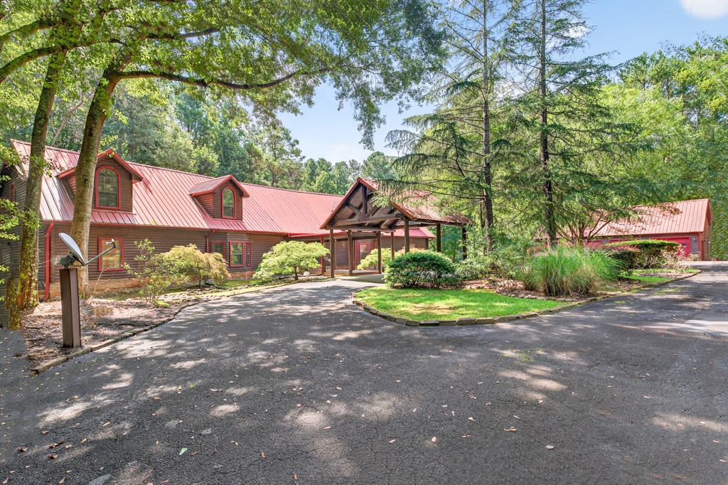 Primary Photo - 1785 Whitley Rd