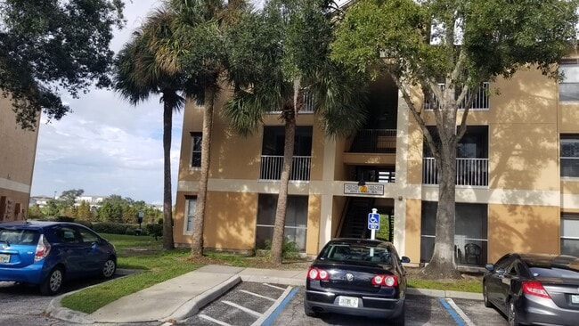 Building Photo - 8813 Latrec Ave
