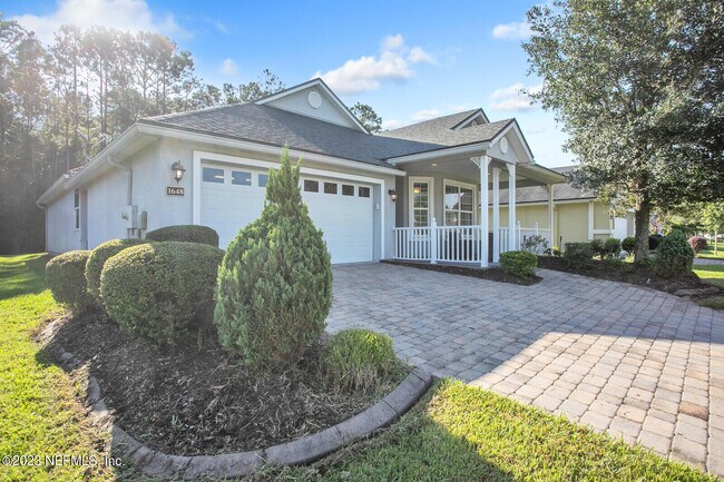 Foto del edificio - 1648 Sugar Loaf Ln