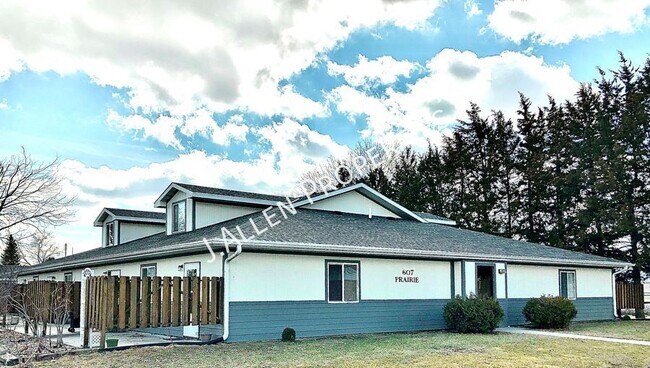 Foto del edificio - 607 W Michigan Ave