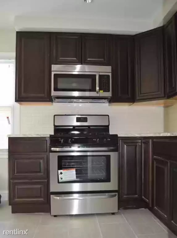 Foto del edificio - 4 br, 2.5 bath House - 2111 Rochester Rd