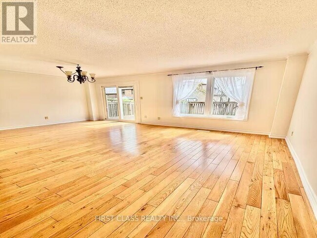 Building Photo - 4230 Perivale Rd