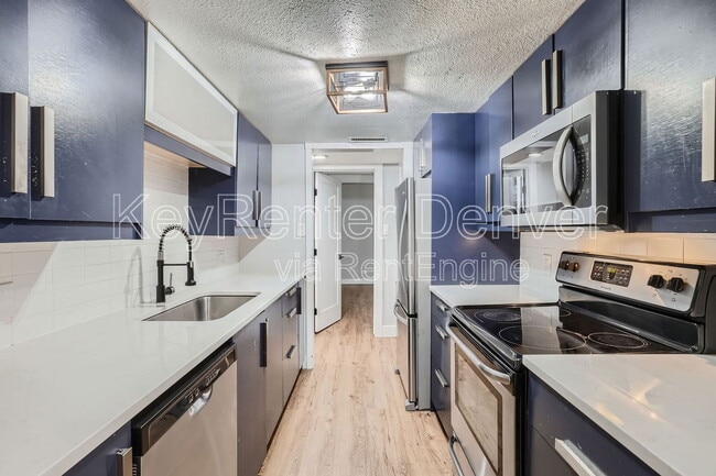 Foto del edificio - 9995 E Harvard Ave