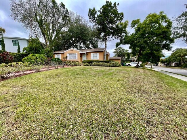 Foto del edificio - 3605 S Sterling Ave