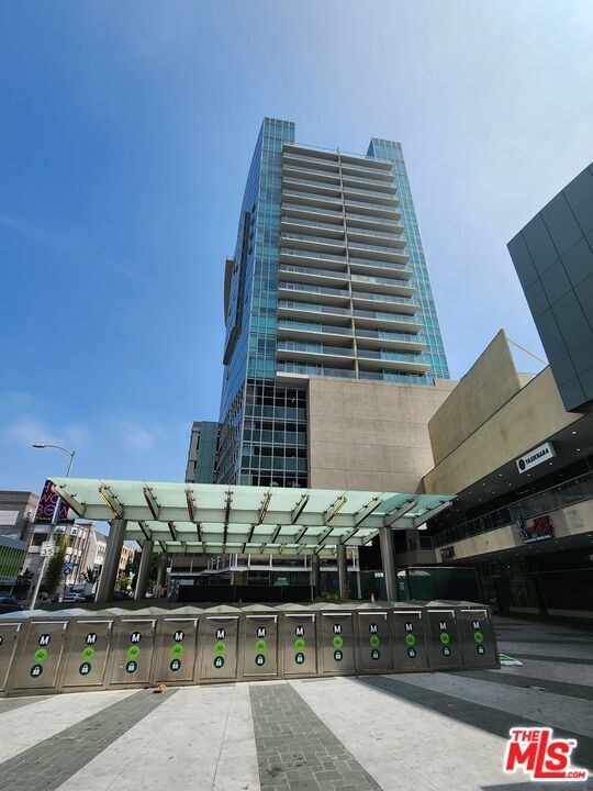 Primary Photo - 3785 Wilshire Blvd