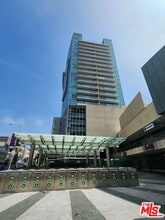 Building Photo - 3785 Wilshire Blvd