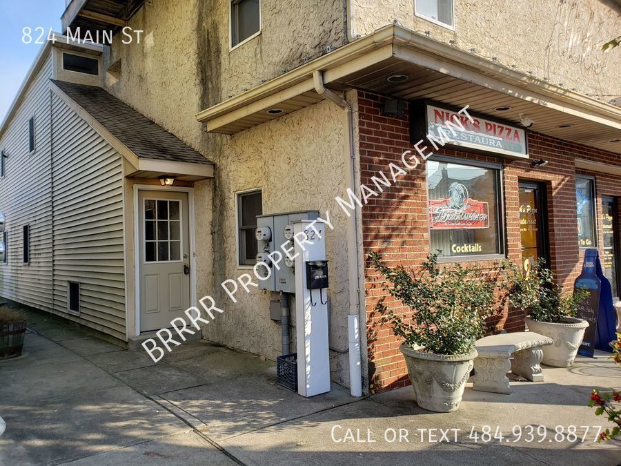 Primary Photo - 2 Bedroom apartment, on Main St in Bethleh...
