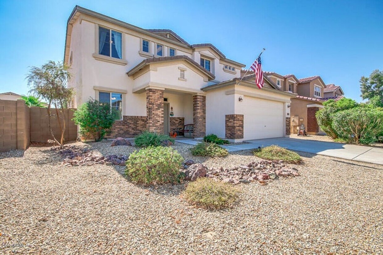 Foto principal - 3 BEDROOM IN DESERT OASIS IN SURPRISE