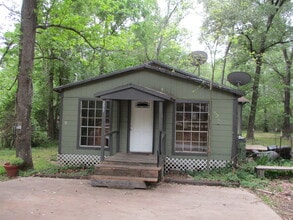 Building Photo - 4206 Trent Rd