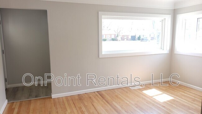 Foto del edificio - 15161 Harrison St