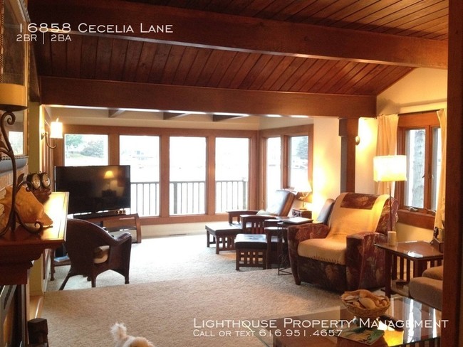 Building Photo - 16858 Cecelia Ln
