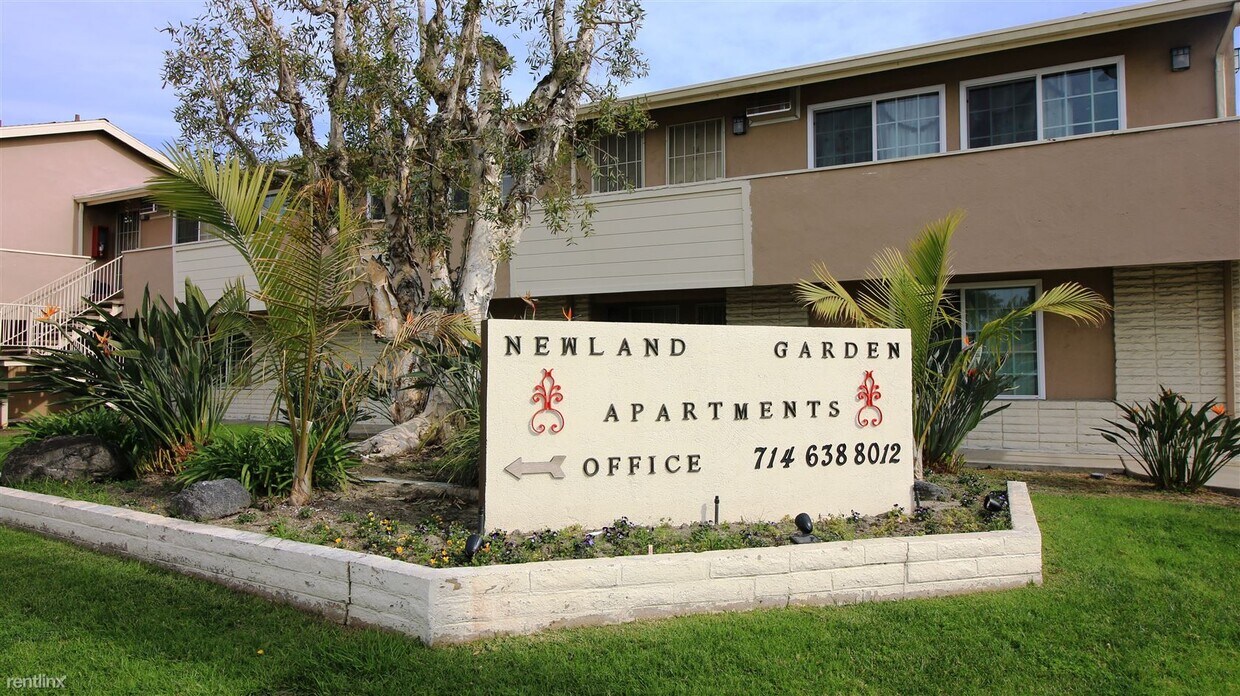 Foto principal - 8520 Gloria Ave