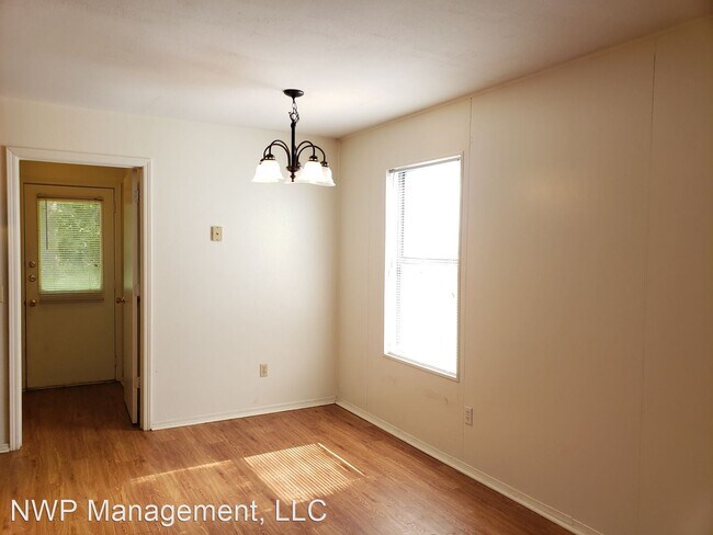 Foto del edificio - 2 br, 1 bath House - 10710 Kiamichi