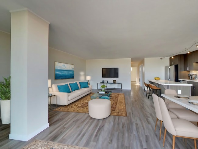 Interior Photo - Panomar Luxury Apartments