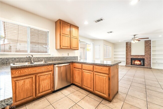 Building Photo - 1829 Vaccaro Pl