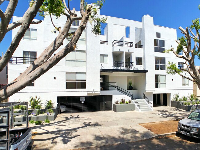 1818 Camden Ave, Los Angeles, CA 90025 - 1818 Camden Ave