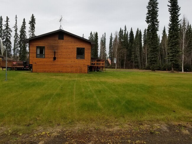 Building Photo - 2591 Garnet Dr