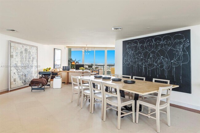Building Photo - 1643 Brickell Ave