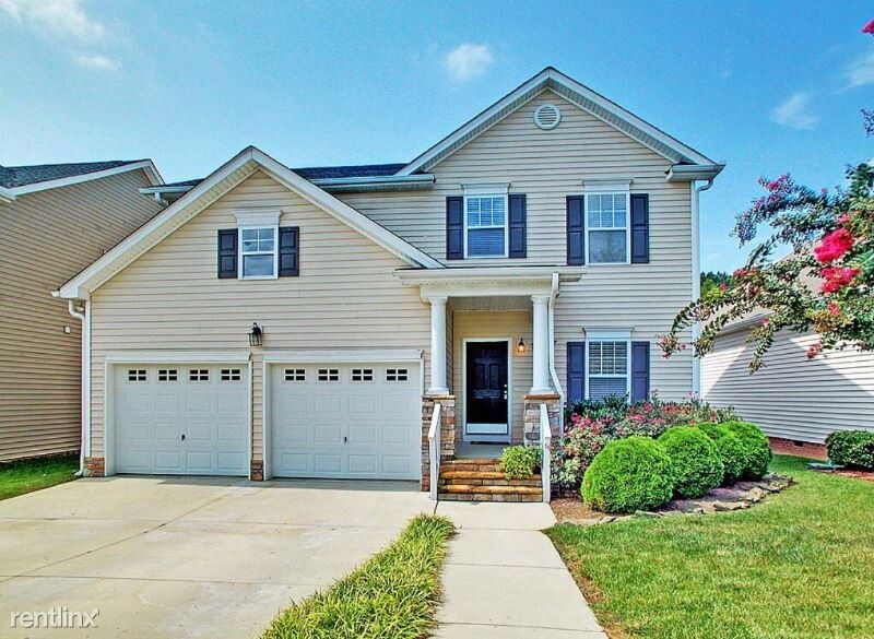 4 br, 2.5 bath House 2123 GLENKIRK DR House Rental in Burlington