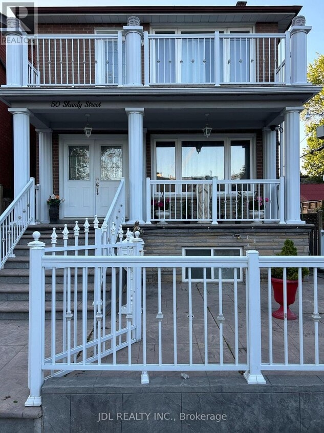Primary Photo - 50 Shanly St