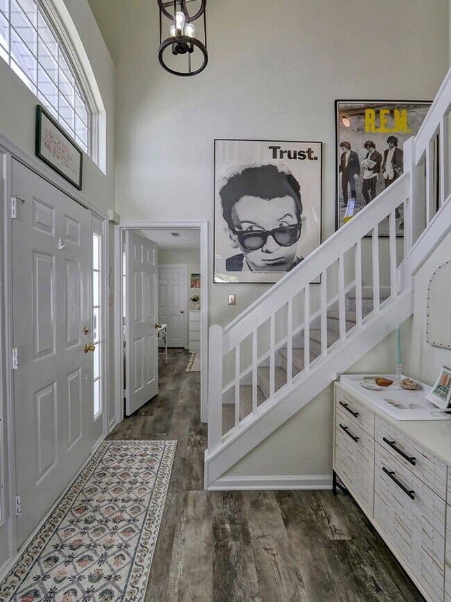 Foto del edificio - Year-round rental - 4 br 2.5 ba Twin Home in Seabright Village – East of Route 1