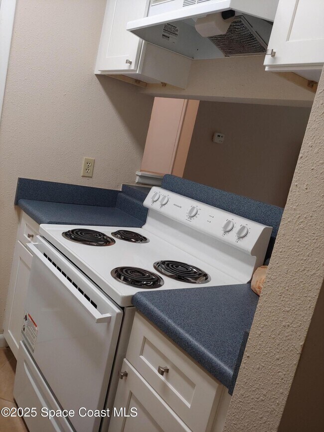 Foto del edificio - 225 S Tropical Trail