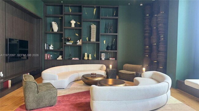 Foto del edificio - 11 NE 6th St