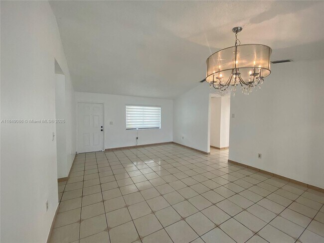 Foto del edificio - 10225 SW 144th Ct