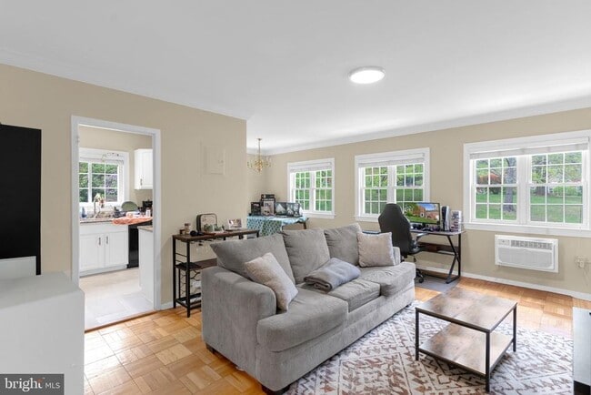 Foto del edificio - 3623 Gunston Rd