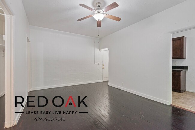 Foto del edificio - ~$100 OFF Each Month~ Lovely and Bright St...